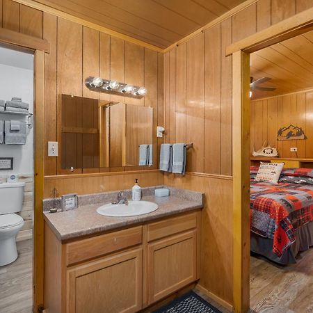 Bear Paw Lodge & Vacation Homes Vallecito Ngoại thất bức ảnh