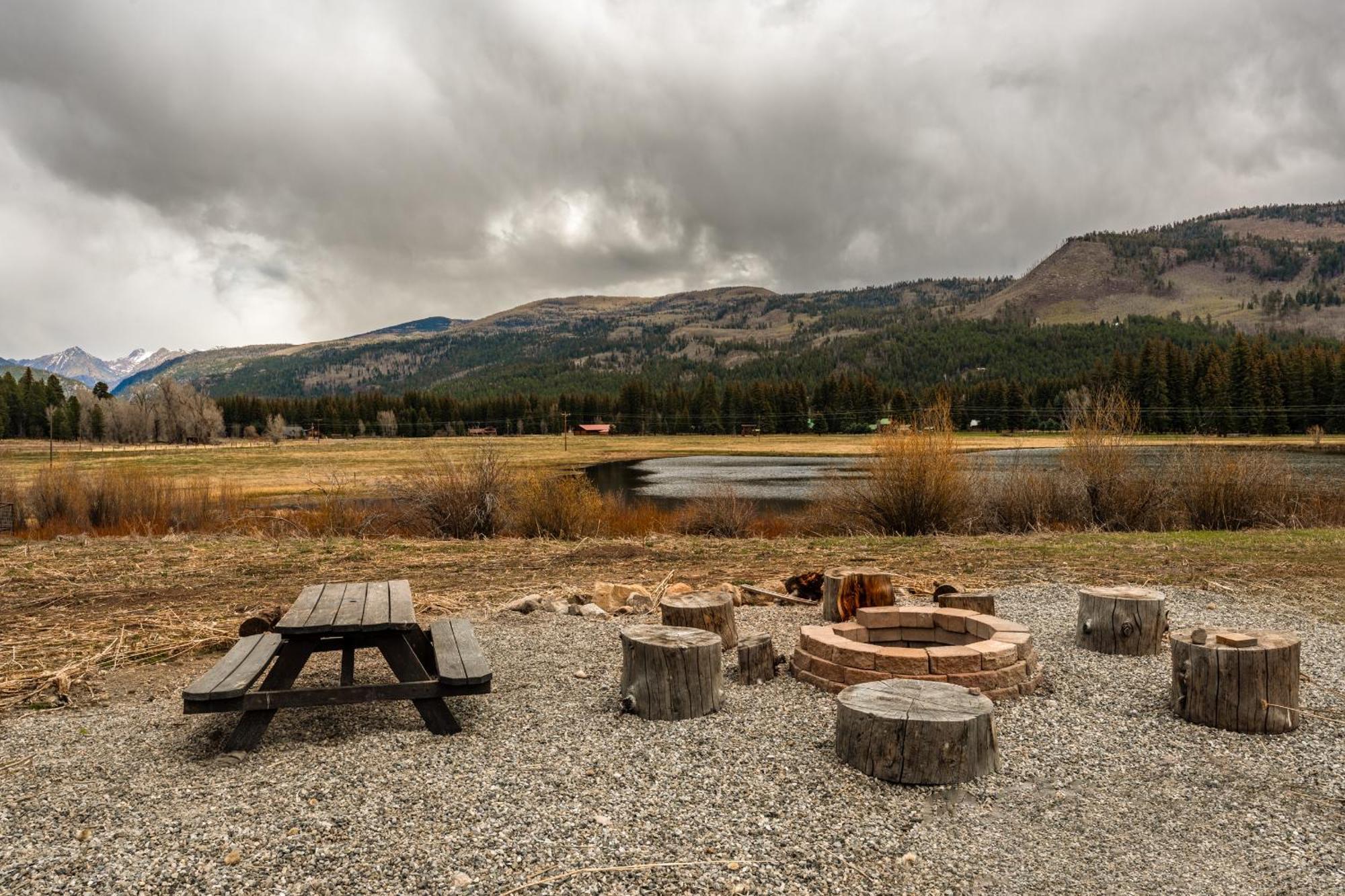 Bear Paw Lodge & Vacation Homes Vallecito Ngoại thất bức ảnh
