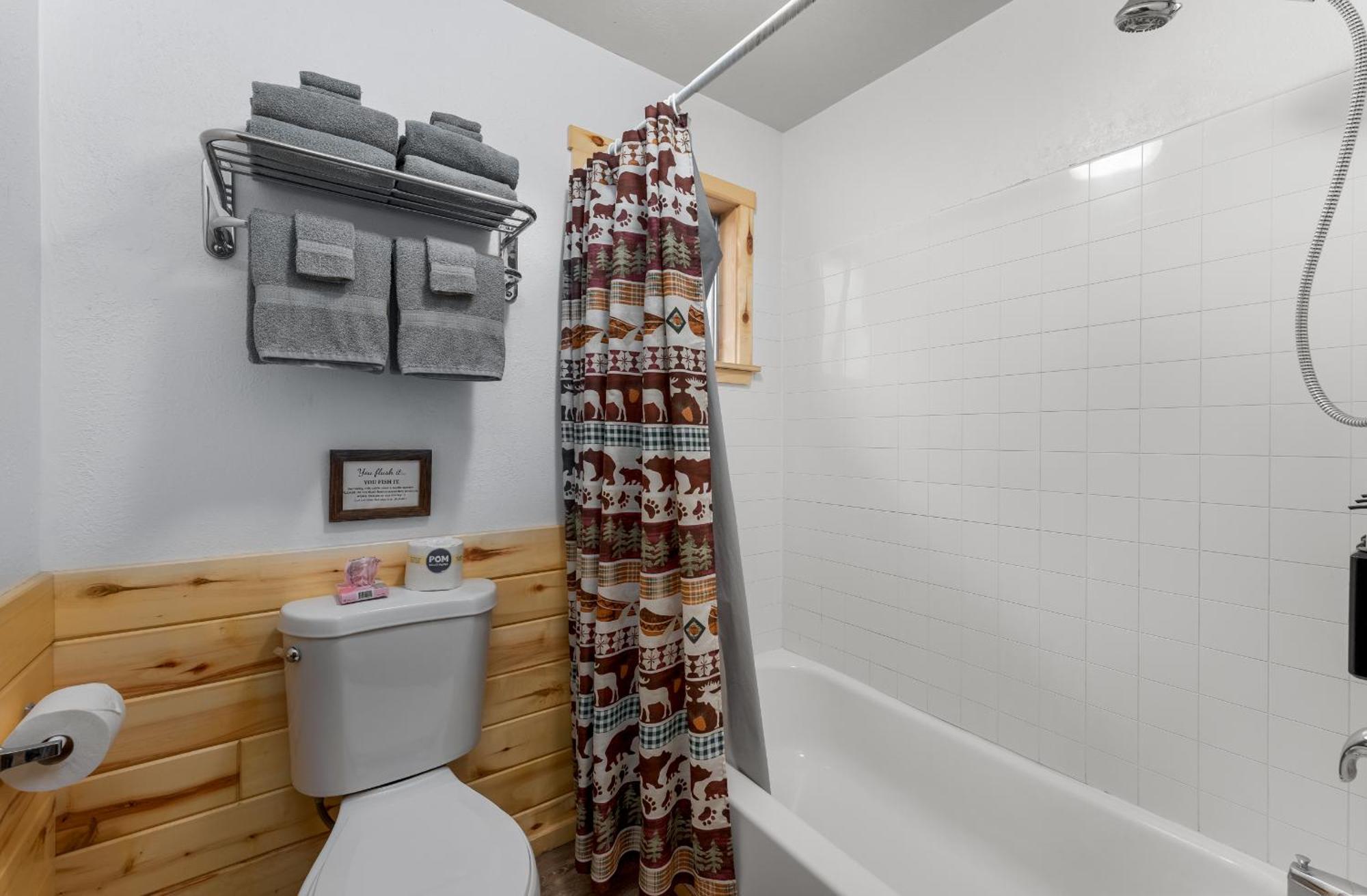 Bear Paw Lodge & Vacation Homes Vallecito Ngoại thất bức ảnh